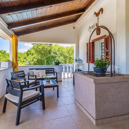 House Charming With Private Pool Ferienhaus Kras