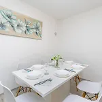 House Charming With Private Pool Kras