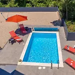 House Charming With Private Pool * Kras
