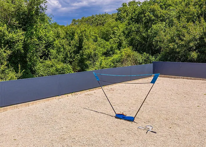 House Charming With Private Pool Feriehus *